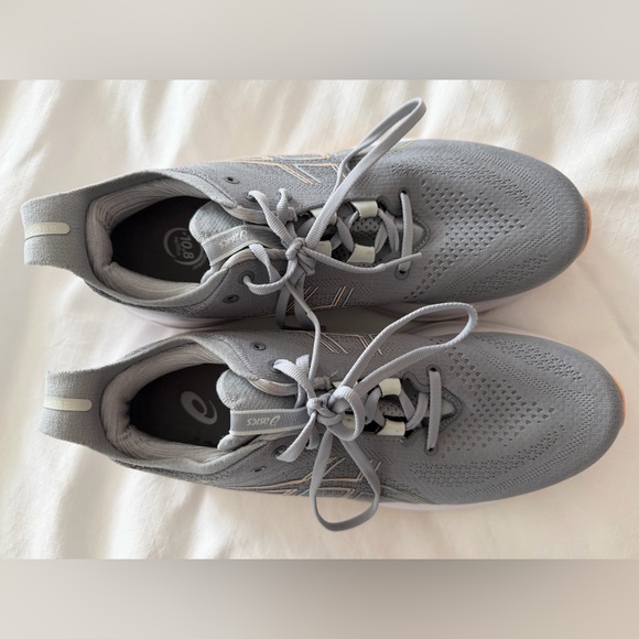 ASICS Gel-Nimbus 26 - Picture 2 of 7